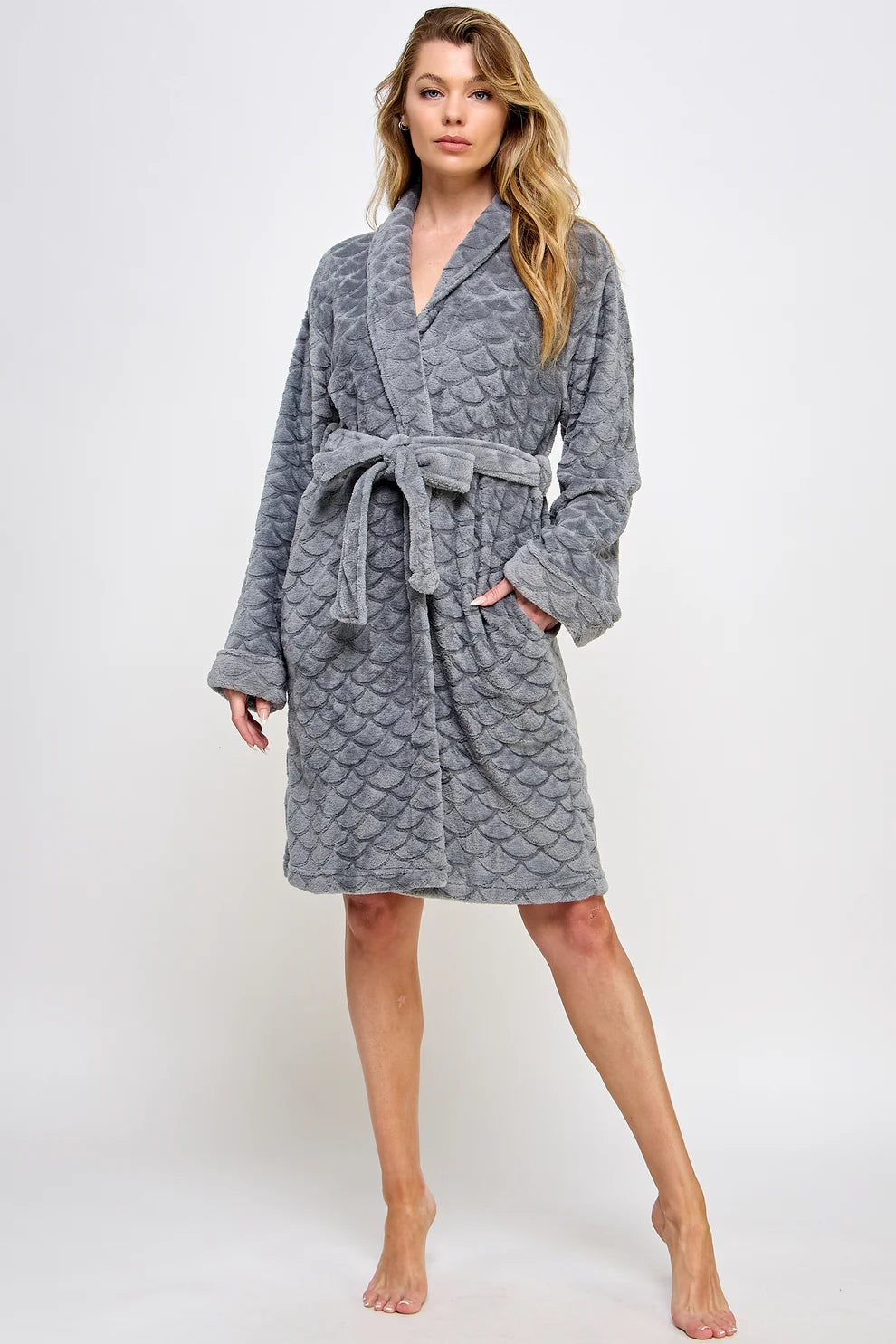 Ariel Robe