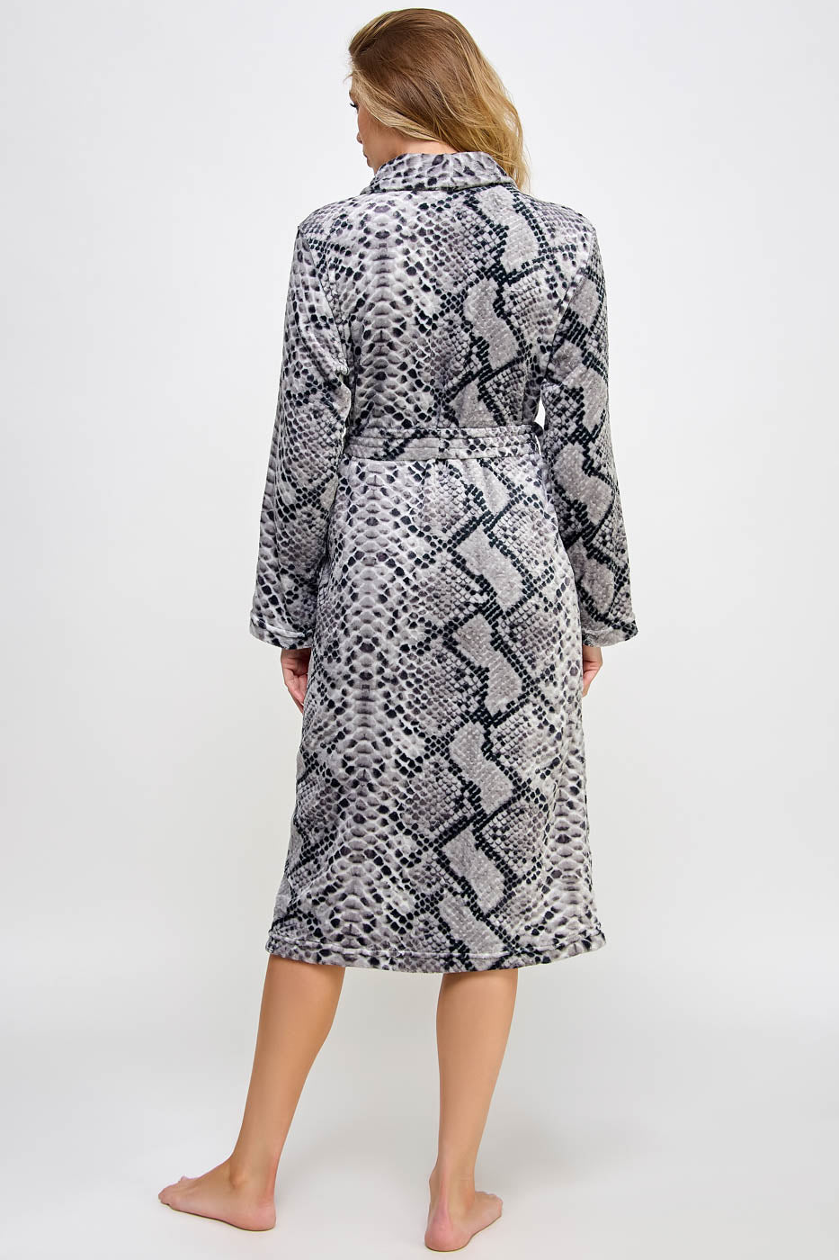 Payton Robe