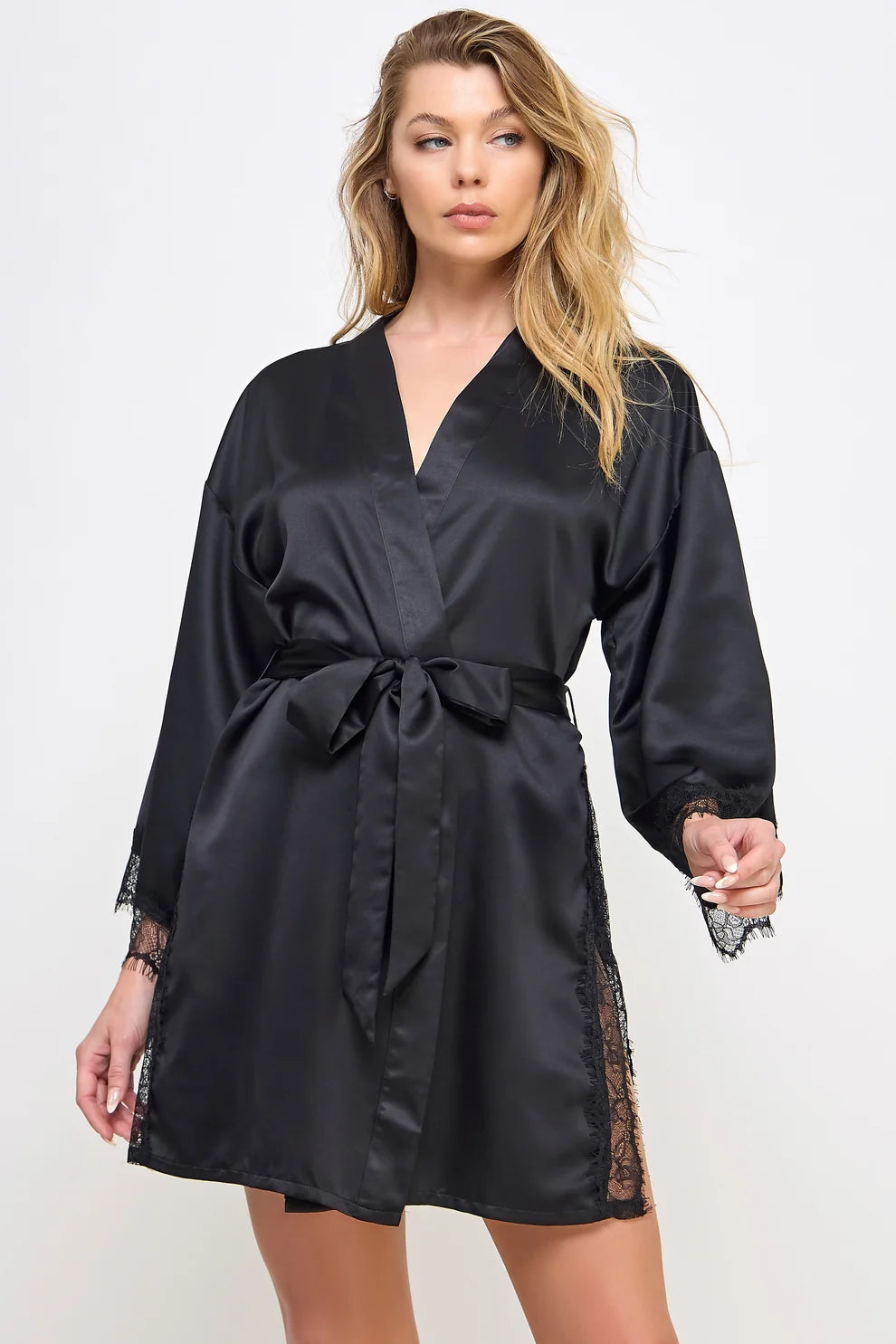 Gillian Lace & Satin Robe