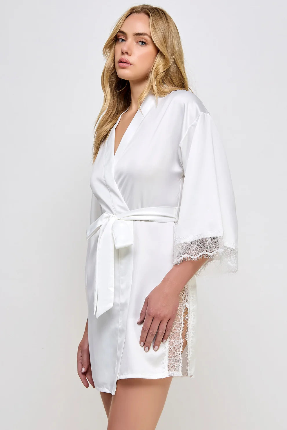 Gillian Lace & Satin Robe