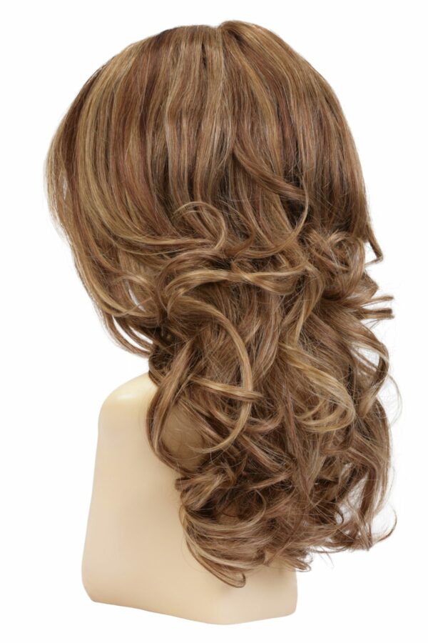 R8/26H Golden brown with golden blonde highlights
