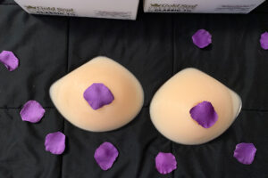 Love Amber: Gold Seal Classic 1 1/2 breast forms