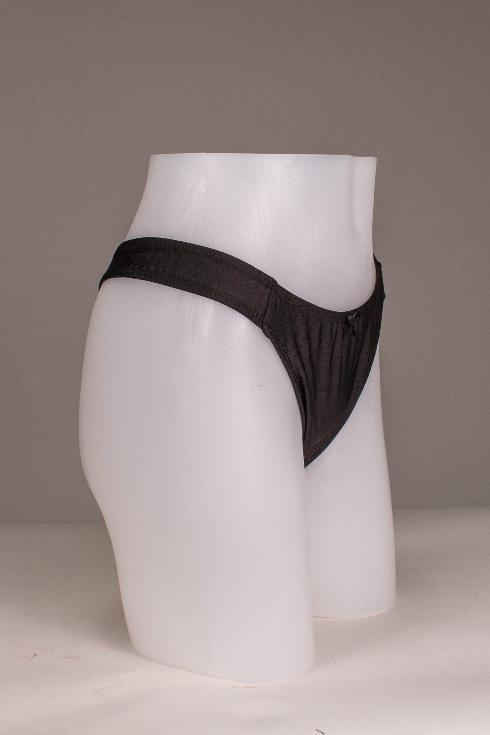 Classic Gaff for Tucking